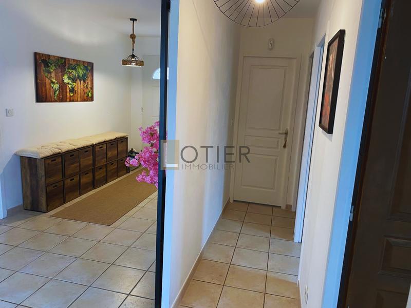 Maison - 120 m² - 5 pièces