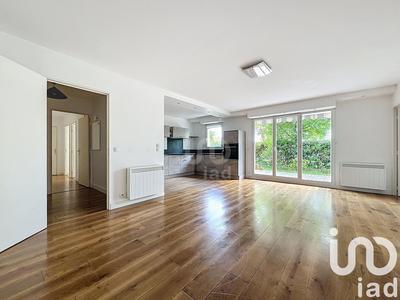 Appartement - 84 m² - 4 pièces