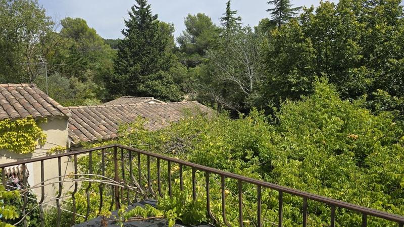 Maison - 445 m² - 15 pièces