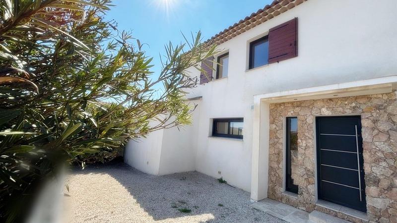 Maison - 149 m² - 6 pièces