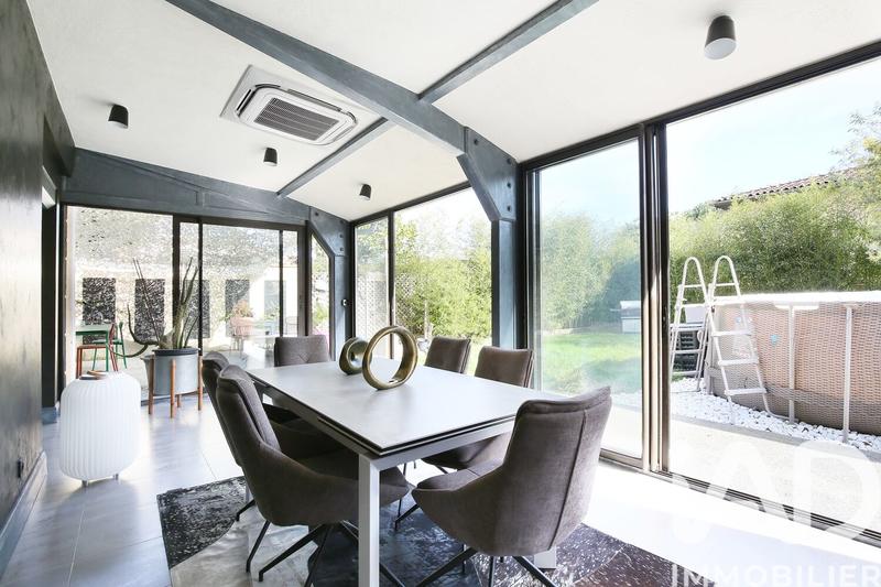 Maison de ville - 296 m² - 7 pièces