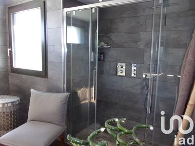 Maison - 221 m² - 9 pièces