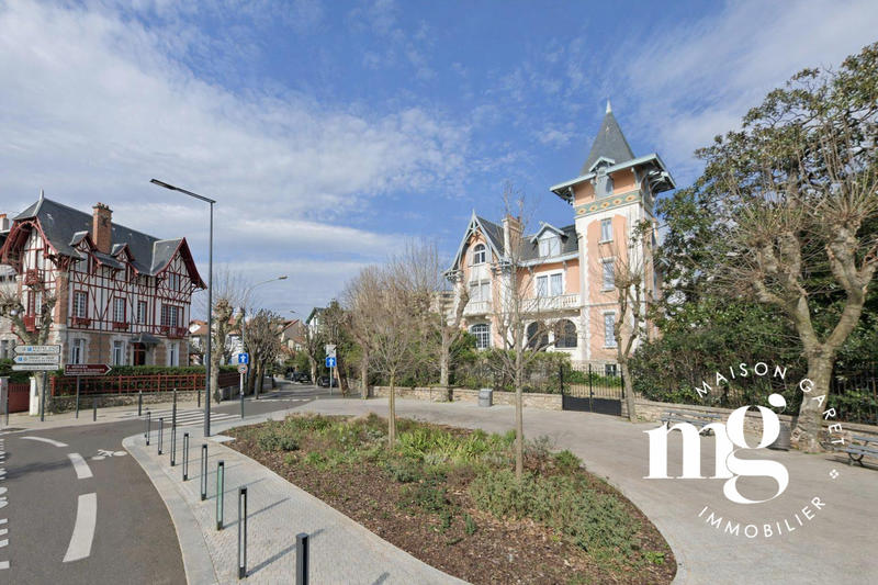 Parking / Garage - 13 m²