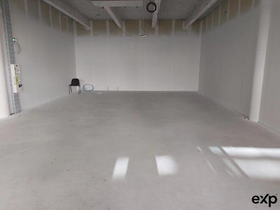 Fonds de commerce - Magasins - 124 m²