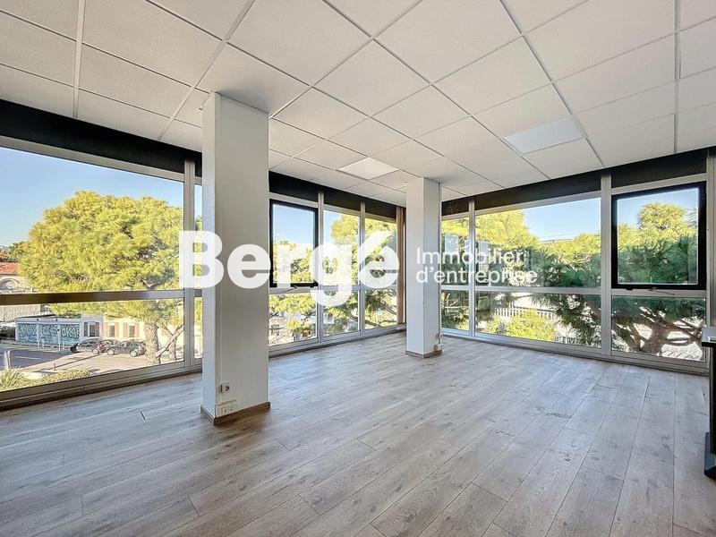 Bureau - 165 m² - 8 pièces