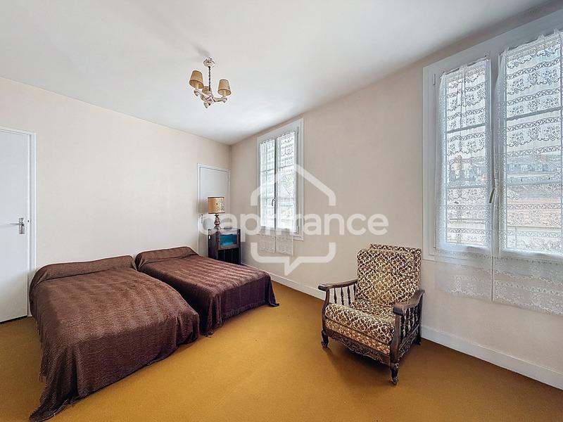 Maison - 142 m² - 5 pièces