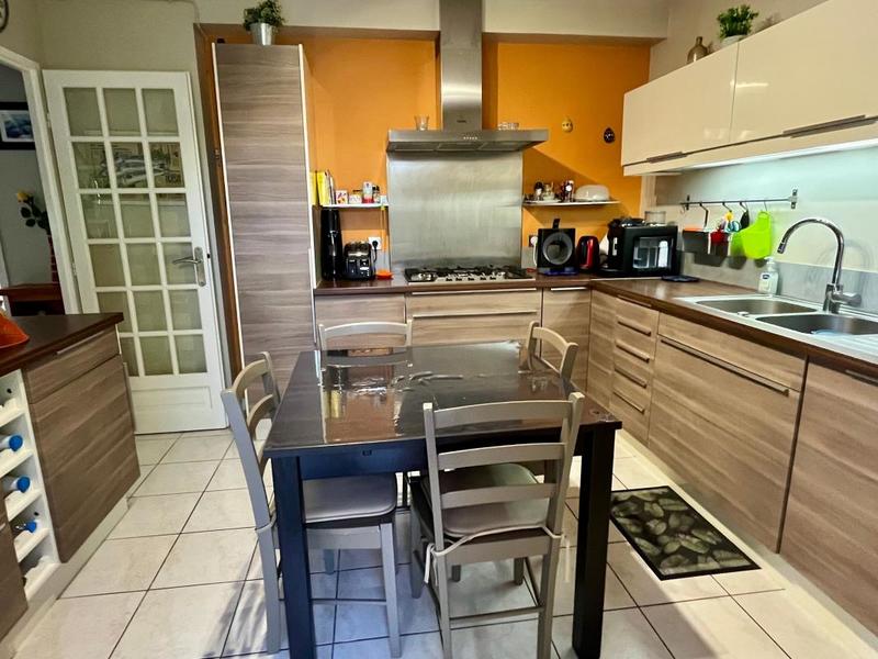 Maison - 110 m² - 5 pièces