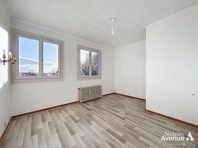 Maison - 107 m² - 5 pièces