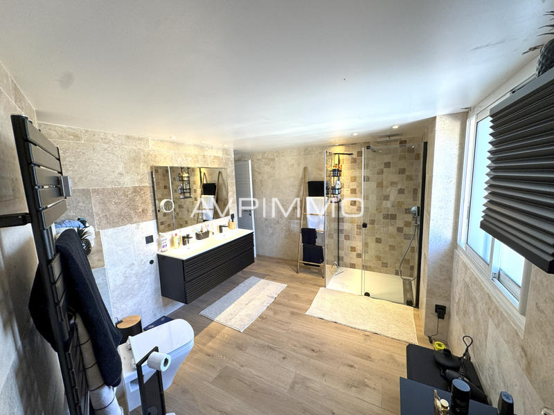 Duplex - 149 m² - 5 pièces