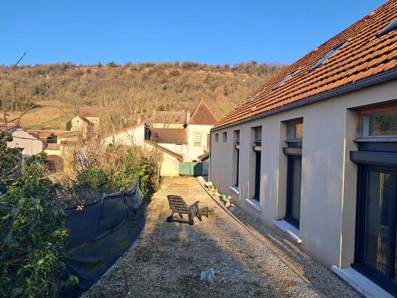 Maison - 160 m² - 6 pièces