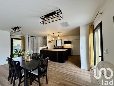 Maison - 138 m² - 5 pièces