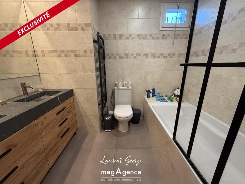 Maison traditionnelle - 110 m² - 4 pièces