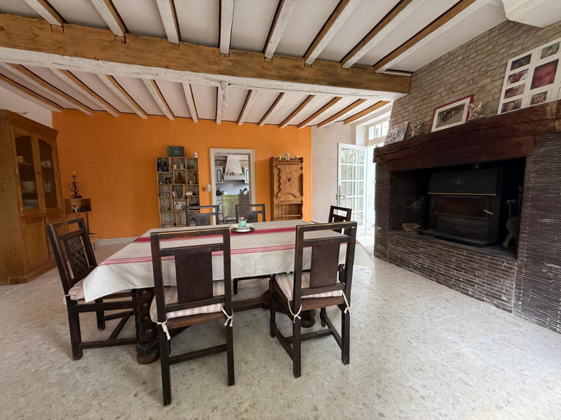 Maison - 512 m² - 11 pièces