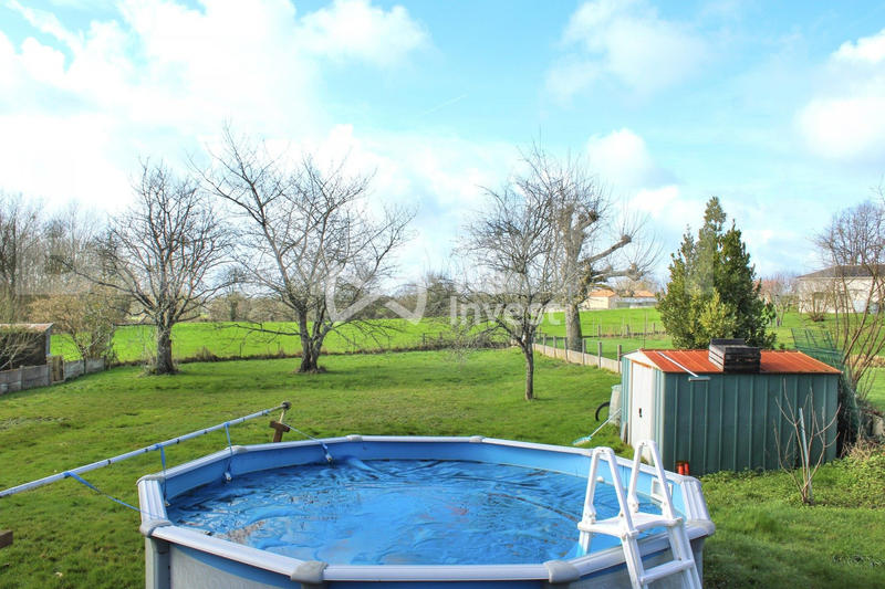 Maison traditionnelle - 117 m² - 4 pièces