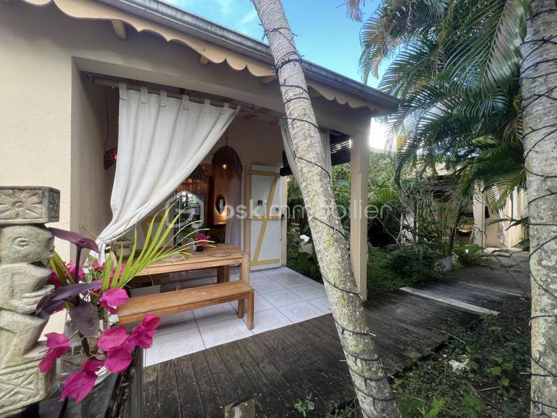 Propriété - 256 m² - 14 pièces