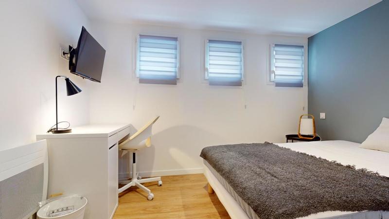 Maison - 162 m² - 10 pièces