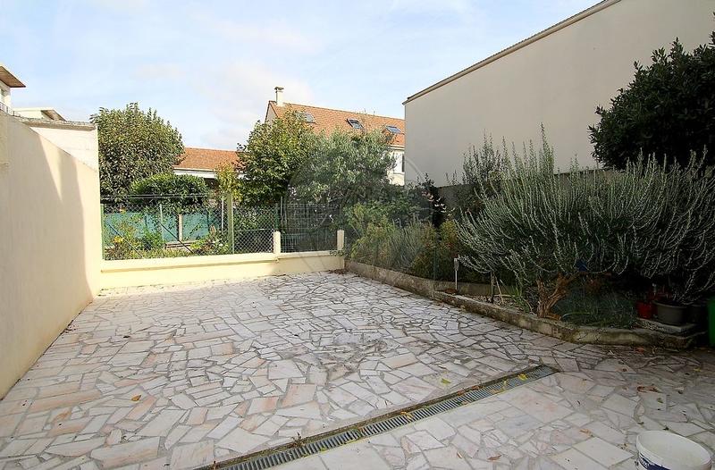 Maison - 130 m² - 8 pièces