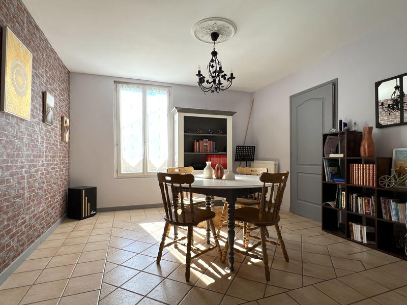 Maison - 155 m² - 7 pièces