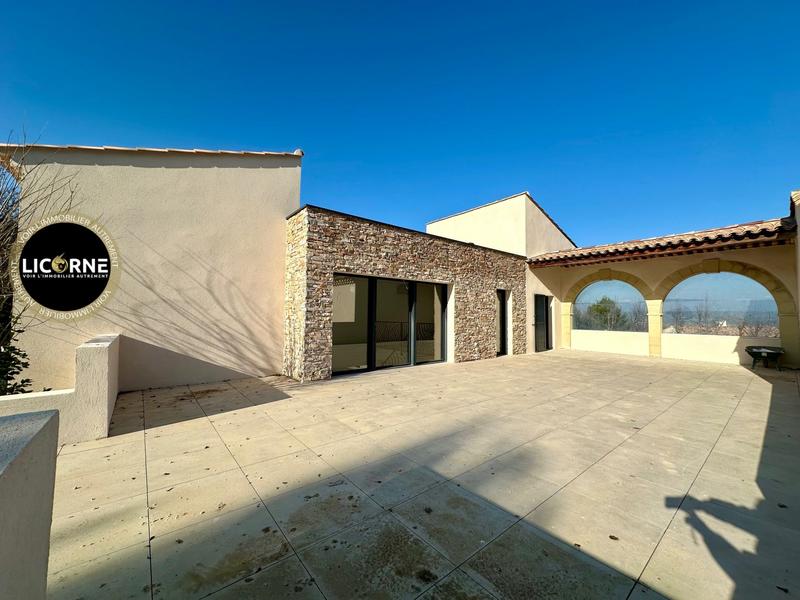 Villa - 320 m² - 15 pièces
