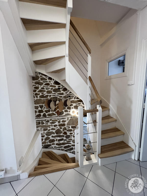 Maison - 121 m² - 5 pièces