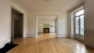 Appartement - 190 m² - 7 pièces