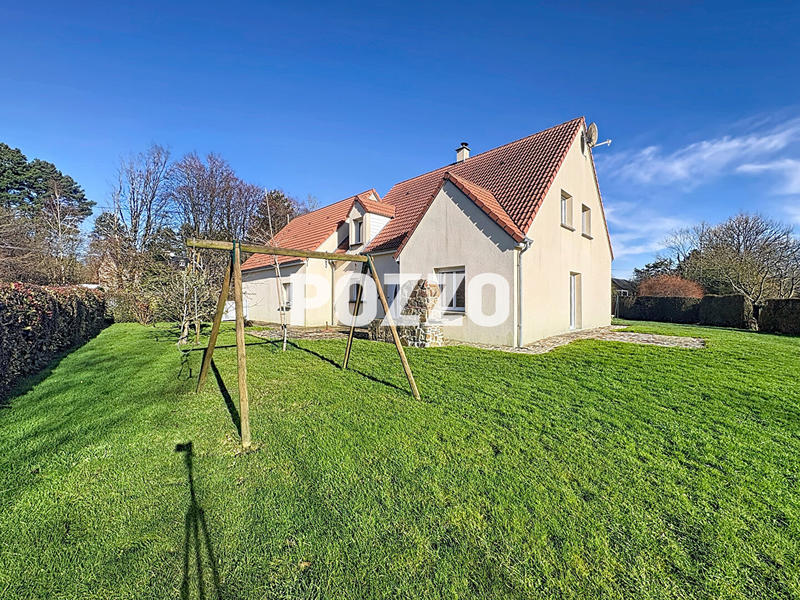 Maison - 160 m² - 8 pièces