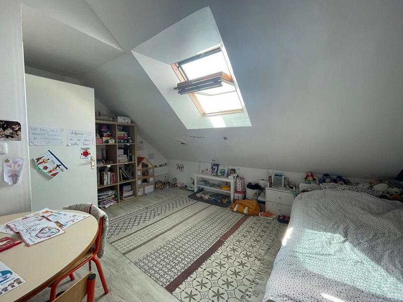 Maison - 111 m² - 6 pièces