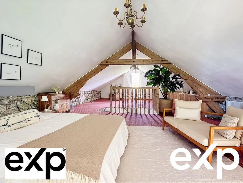 Maison - 240 m² - 7 pièces