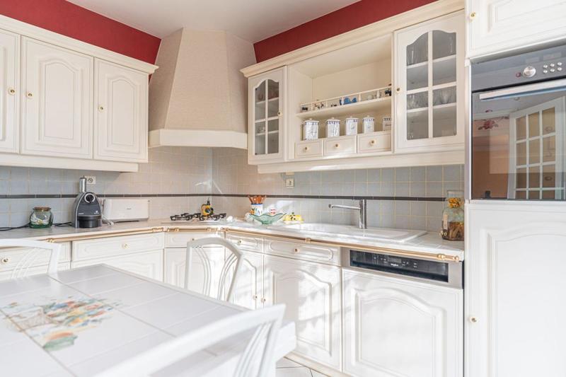 Maison - 86 m² - 4 pièces