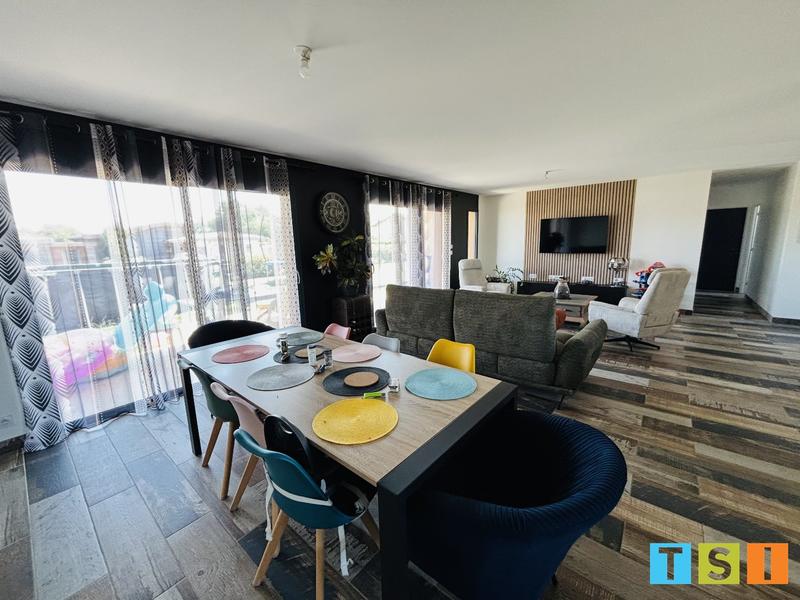 Maison - 145 m² - 5 pièces