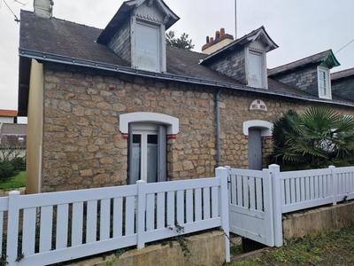 Maison - 88 m² - 5 pièces
