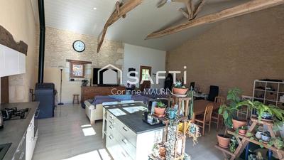 Maison - 180 m² - 7 pièces