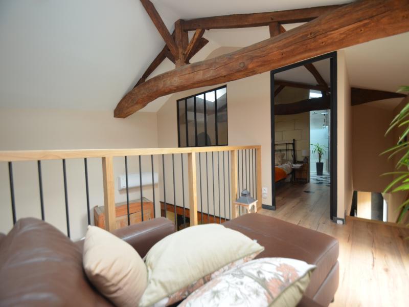 Maison en pierre - 252 m² - 11 pièces