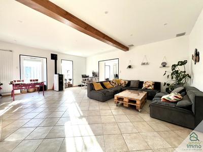 Maison - 190 m² - 5 pièces