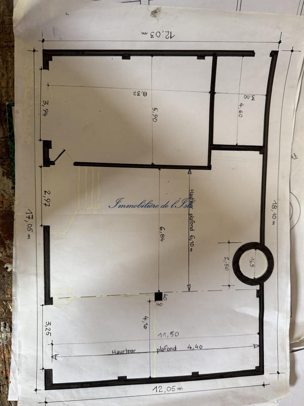 Maison - 210 m² - 1 pièce
