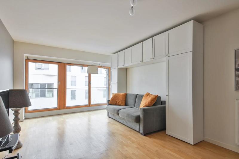 Studio - 36 m² - 1 pièce