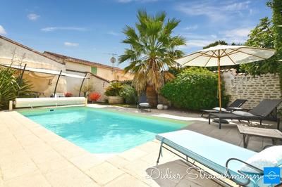 Maison - 322 m² - 8 pièces