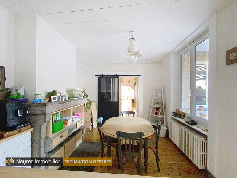 Appartement - 131 m² - 4 pièces