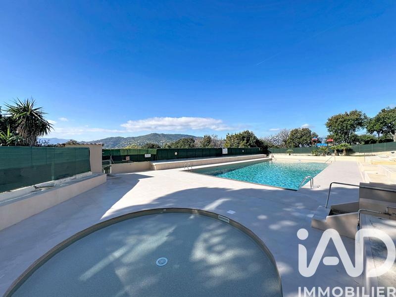 Appartement - 83 m² - 3 pièces