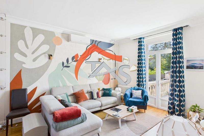 Maison - 135 m² - 6 pièces