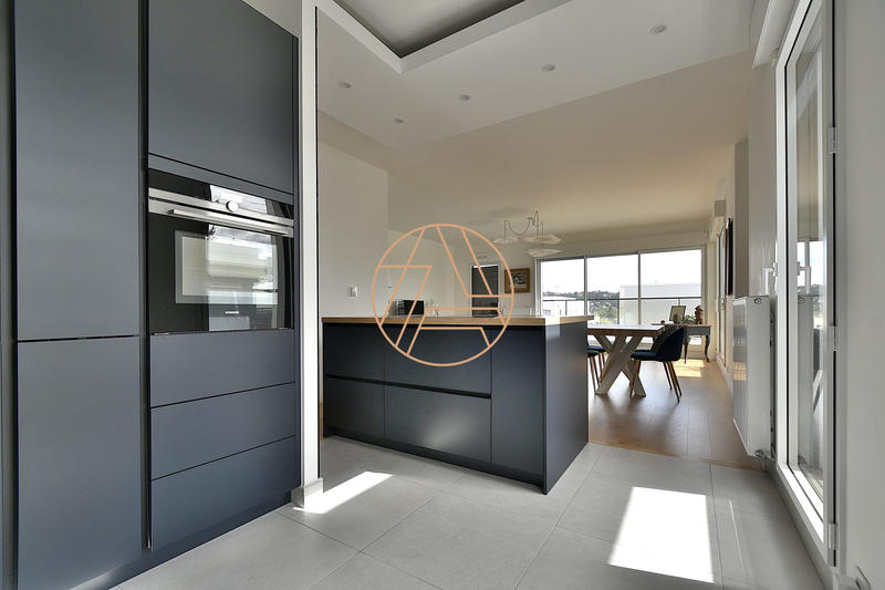 Duplex - 134 m² - 5 pièces