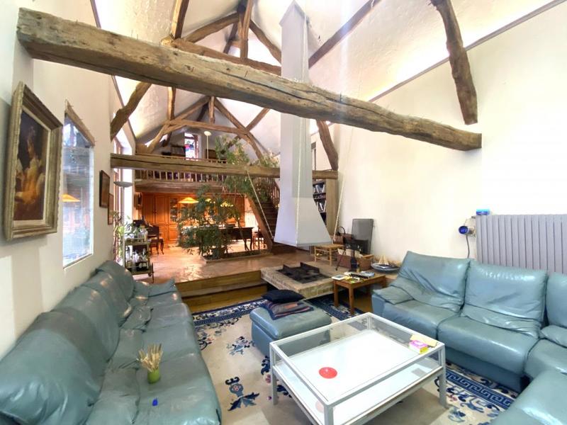 Maison ancienne - 408 m² - 16 pièces