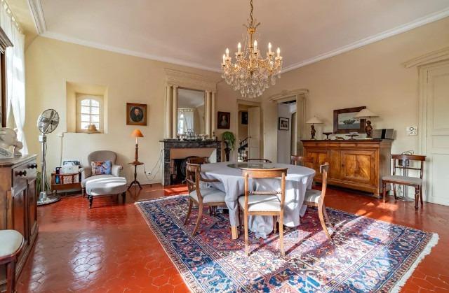 Manoir - 520 m² - 12 pièces