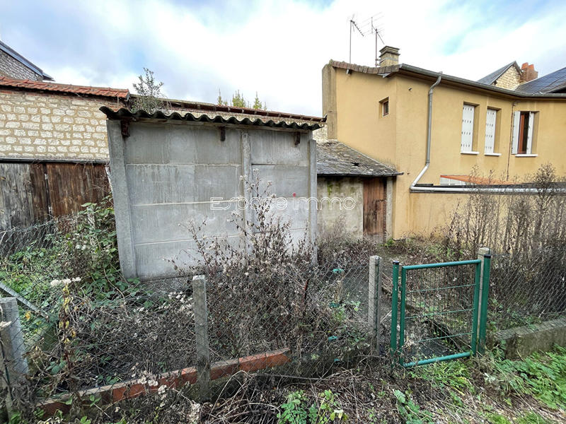 Immeuble - 130 m² - 7 pièces