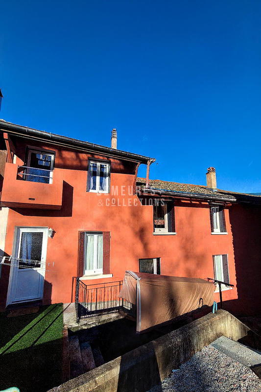 Maison ancienne - 240 m² - 12 pièces