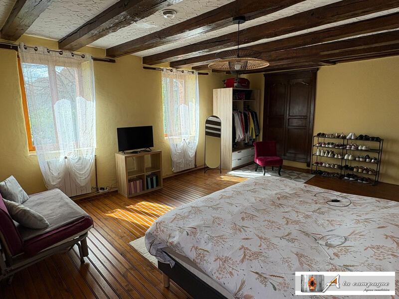 Maison ancienne - 95 m² - 4 pièces