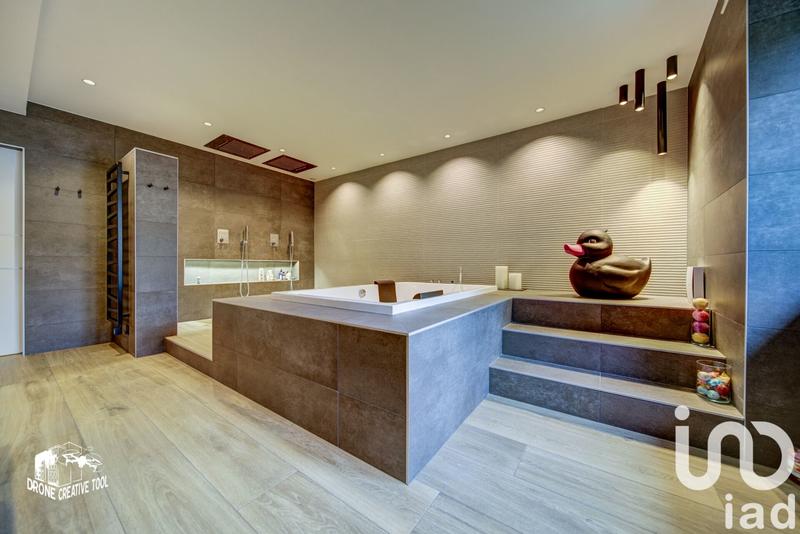 Maison de village - 184 m² - 5 pièces