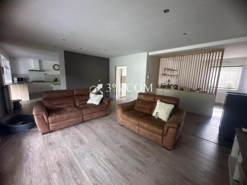 Pavillon - 140 m² - 8 pièces