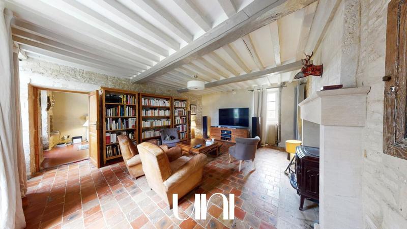 Maison - 228 m² - 7 pièces