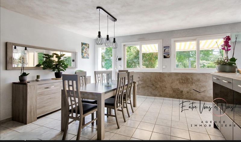 Maison contemporaine - 175 m² - 7 pièces